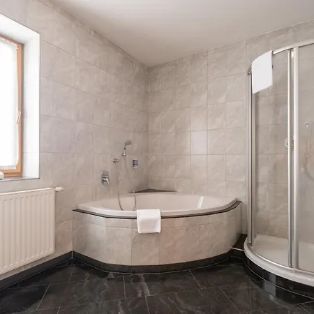 Rietzer Hof Szálloda Rietz